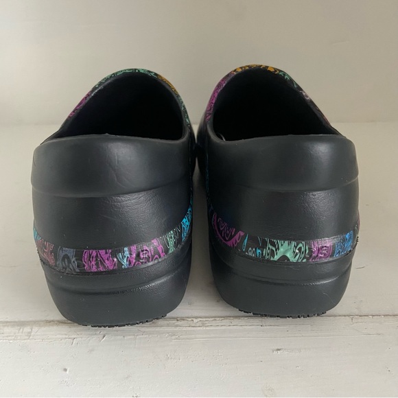 Crocs Neria Pro II Floral Paisley Dual Comfort Mules Clogs Multicolor Women US7 - Picture 8 of 13